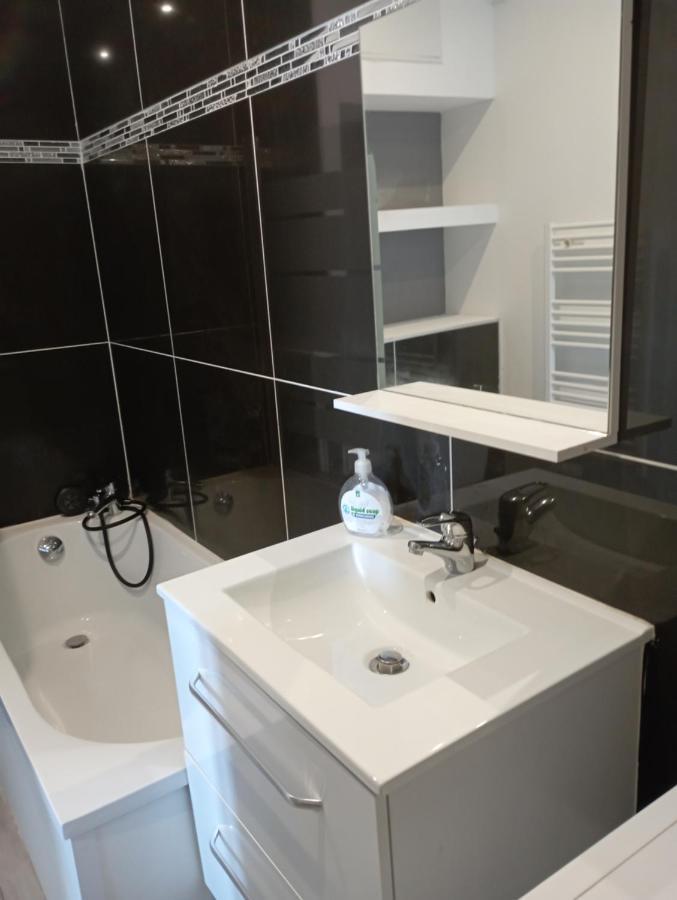 Charmant T2 Proche Dunkerque Coudekerque-Branche Exterior photo